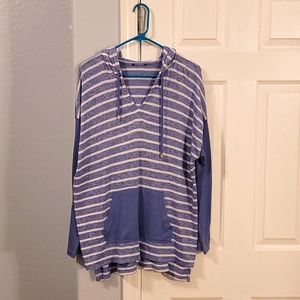 Hooded pull over sweater